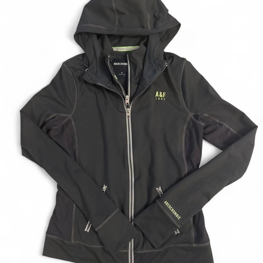 Abercrombie & Fitch black zip up hoodie Size M